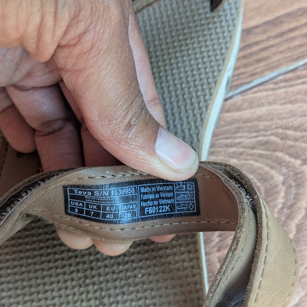 Teva Brown Tan Platform Sport Sandals - Picture 7 of 13